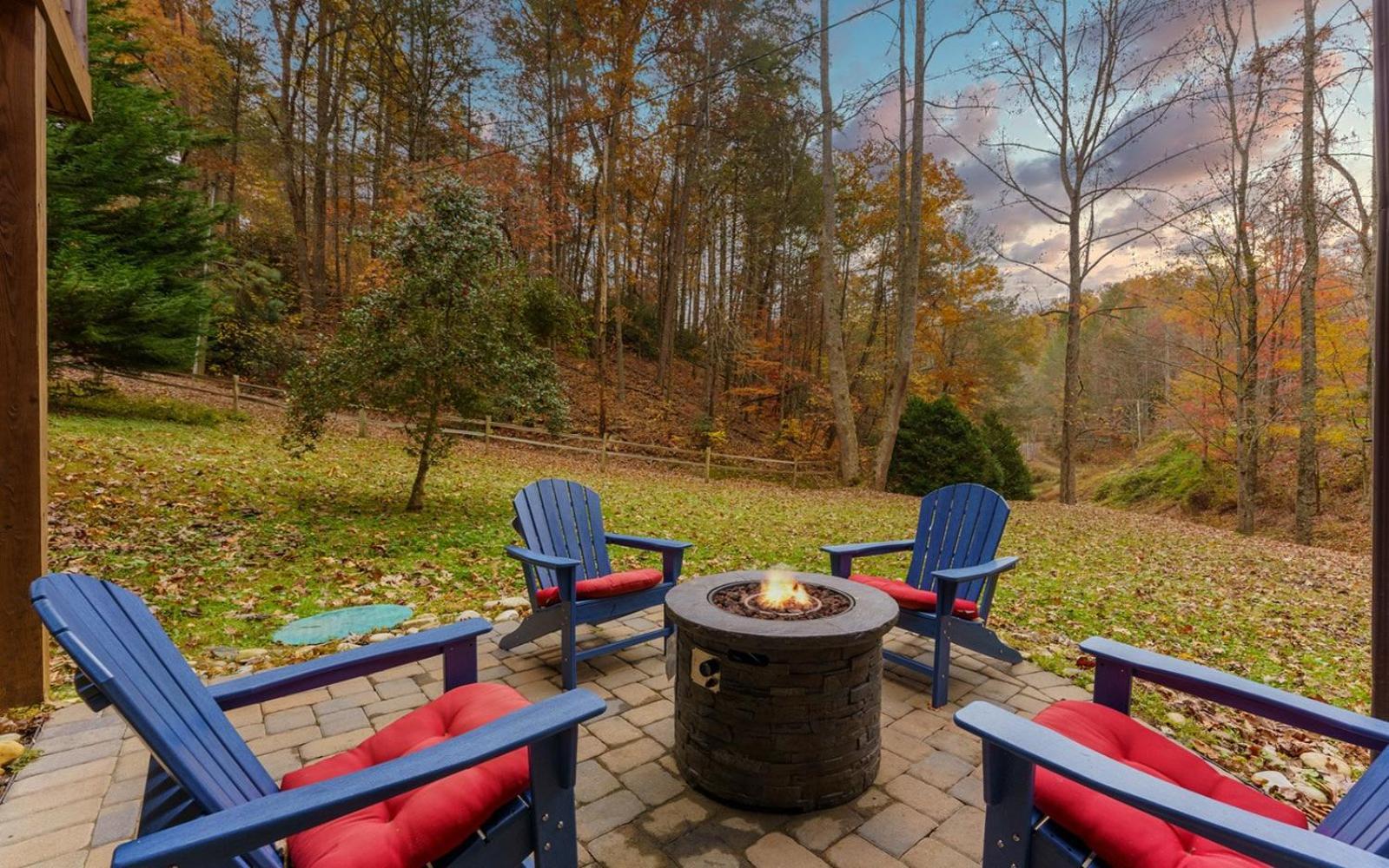 Вилла Gatlinburg Mountain Heaven Retreat Экстерьер фото